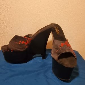 Pleaser black and red wedges